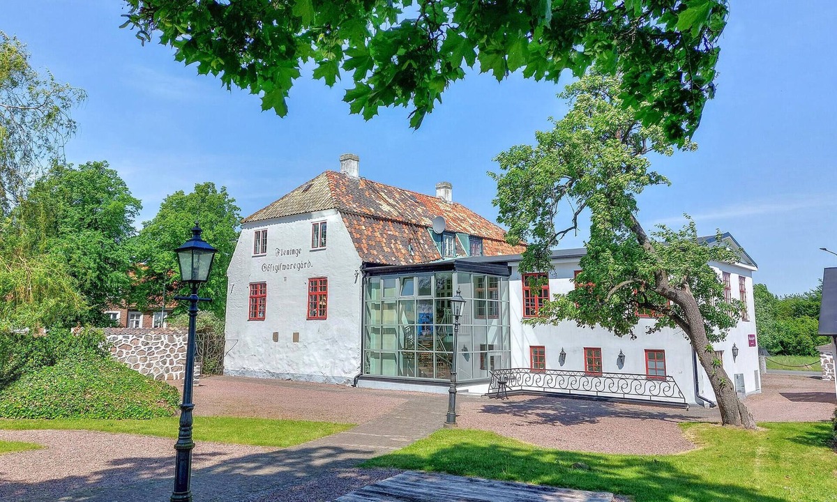 Fleninge House | Stunning home in Fleninge with WiFi