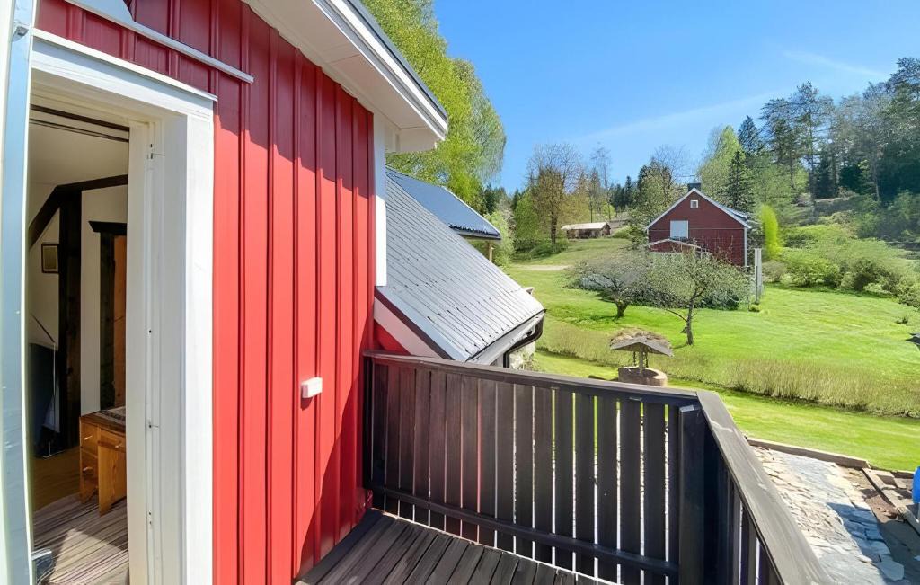 Fritsla House | Stunning Home In Fritsla With Wifi
