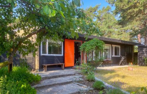 Hollviken House | Stunning Home In Höllviken With Wifi