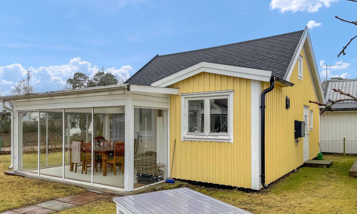 Halmstad House | Stunning home in Halmstad with WiFi