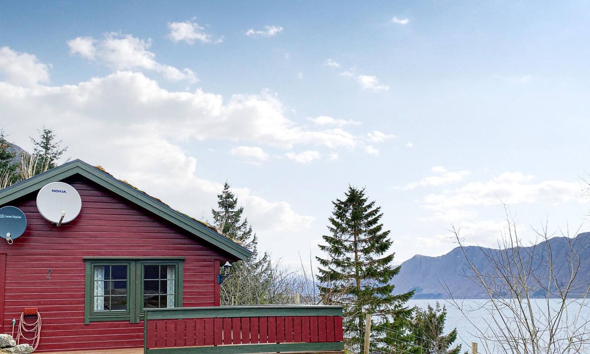 Volda House | Stunning home in Lauvstad with WiFi