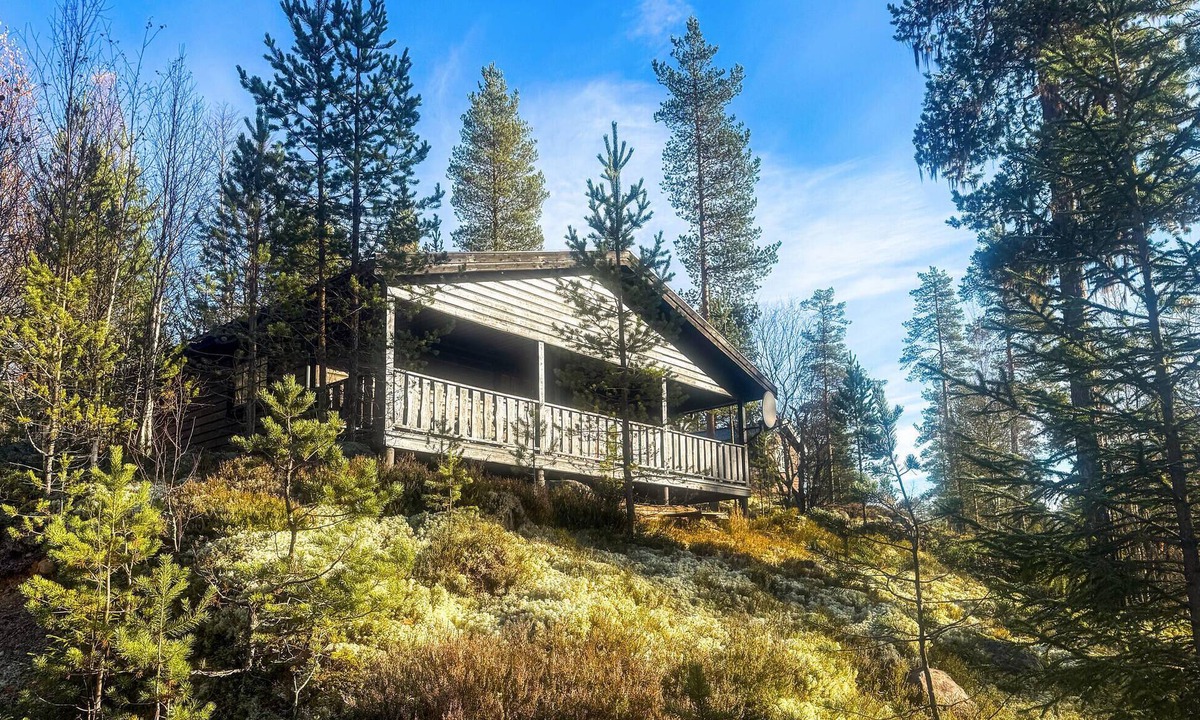 Ljordal House | Stunning home in Ljørdalen with sauna