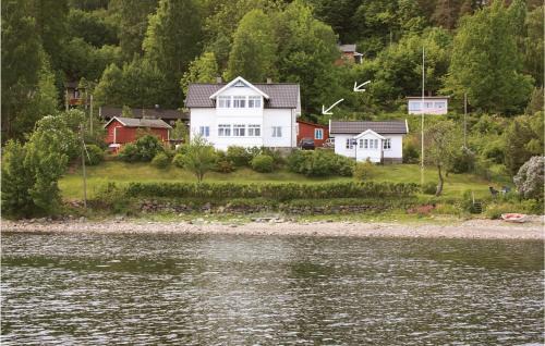 Hurum House | Stunning Home In Sætre With House Sea View