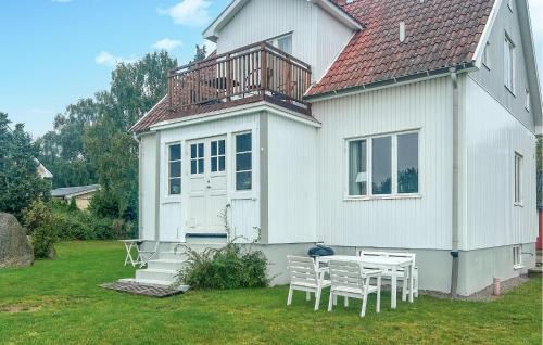 Solvesborg House | Stunning Home In Sölvesborg With House Sea View