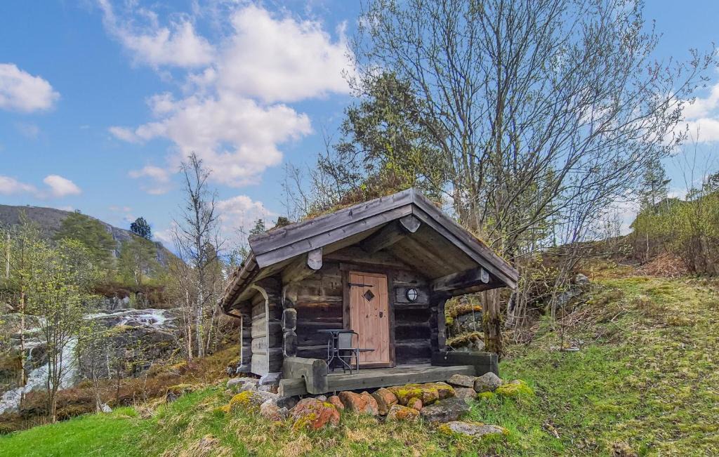 Tjørhom House | Stunning Home In Tjørhom With Sauna