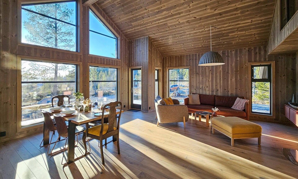Hjartdal Municipality House | Stunning home in Tuddal with kitchen