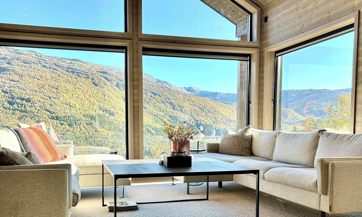 Odda House | Stylish cabin in scenic surroundings