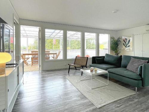 Storlinge House | Stylish Holiday Apartment on Oland