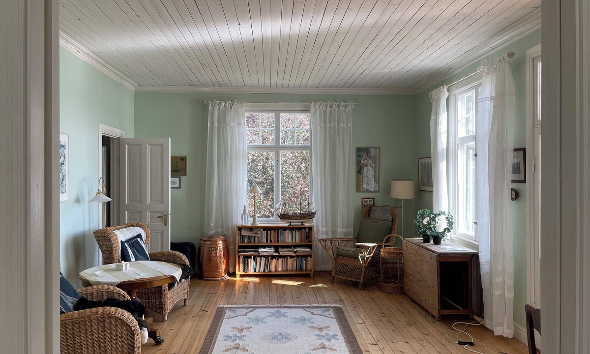 Vaxholm Cottage | Summer House in Swedish Archipelago