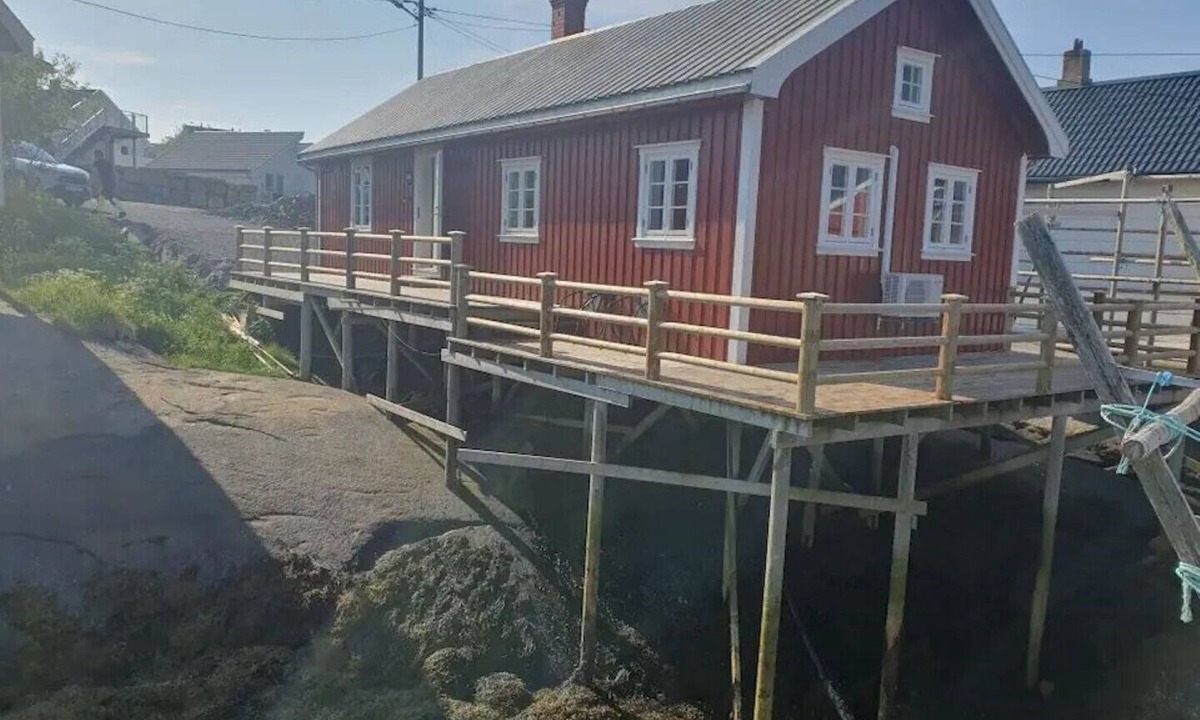 Reine Cabin | Supersentral autentisk rorbu på Reine i Lofoten