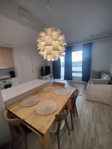 Oulu Apartment | Sweet Home, keyless, railway station, 58m2, sauna, balcony, 7th floor