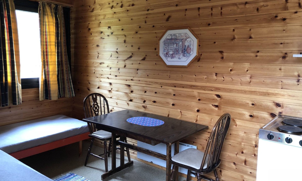 Hamaroy Cabin | Tømmerneset Camping