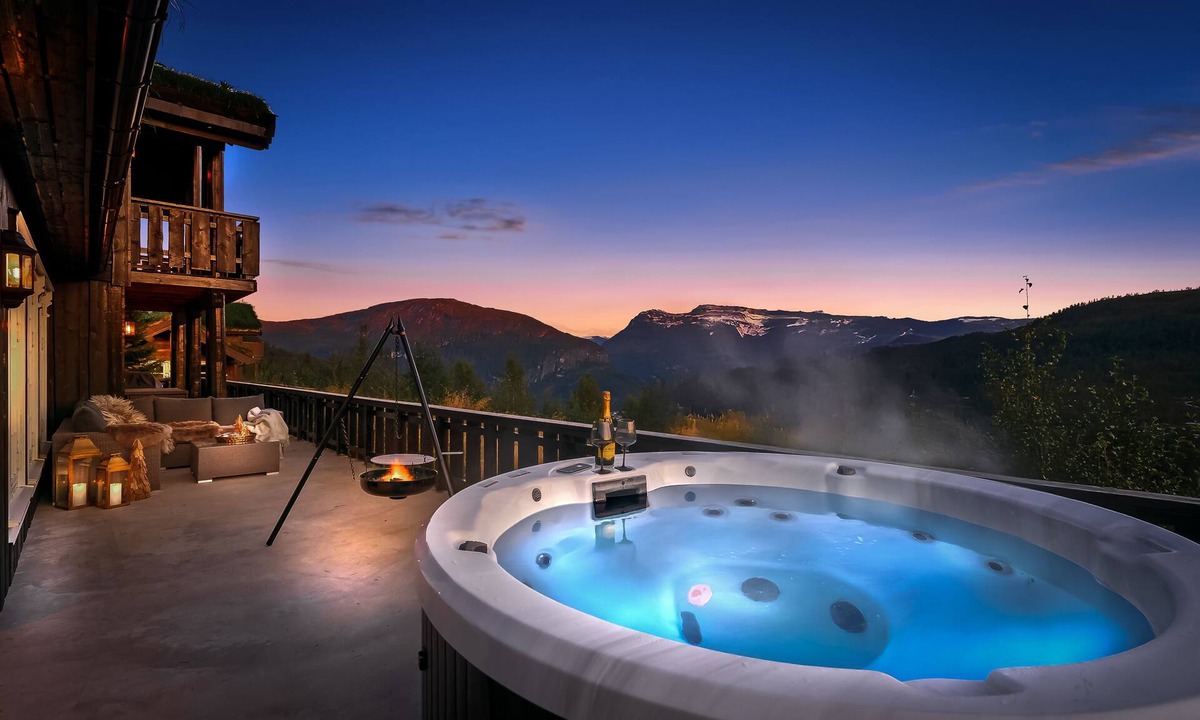 Stryn Cabin | The Nordic Retreat - Stryn