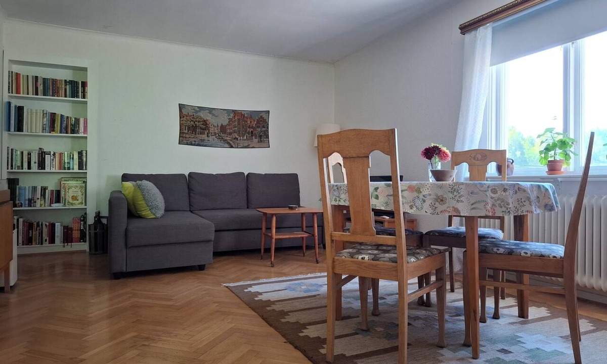Lovsjo Apartment | The Old Bakery in Moliden—a bright two-room apartment in a rural setting near the E4.