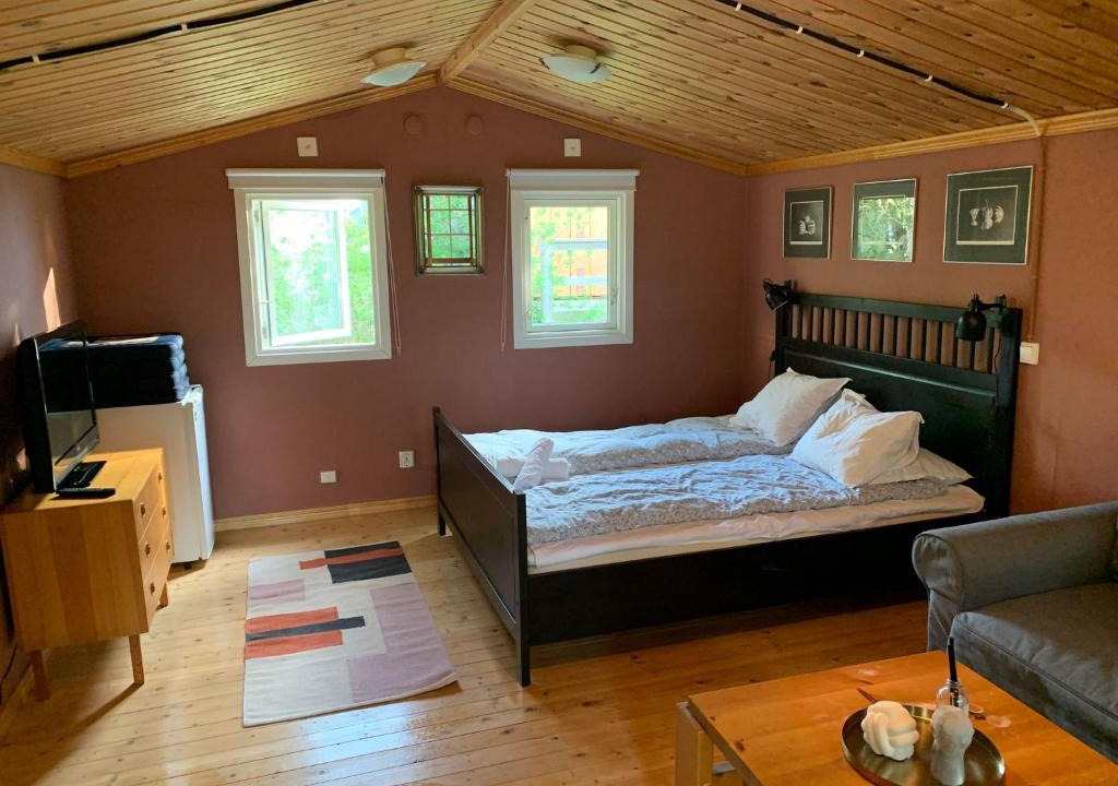 Fagerfjall House | The Pink Cabin