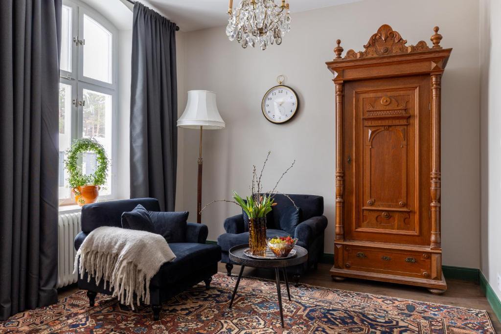 Vastra Hudiksvall Hotel | The White Brig