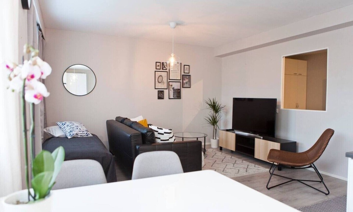 Turku Apartment | Tilava kaksio, keskeinen sijainti+patio+WiFi