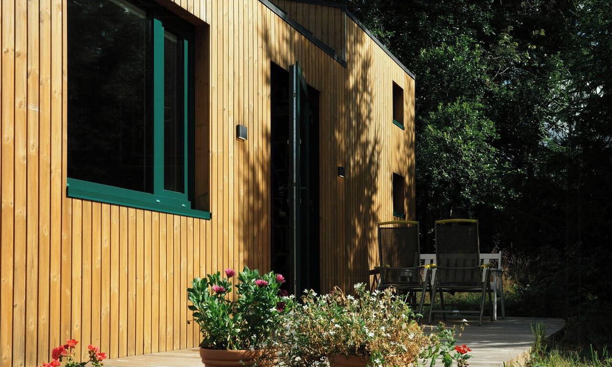Elverum House | Tiny house between field and forest at Storberget