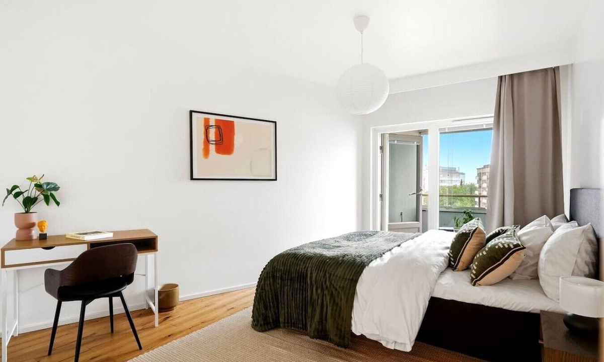 Kallio Apartment | Top Floor | Kallio Church Views | Balcony | 2BR