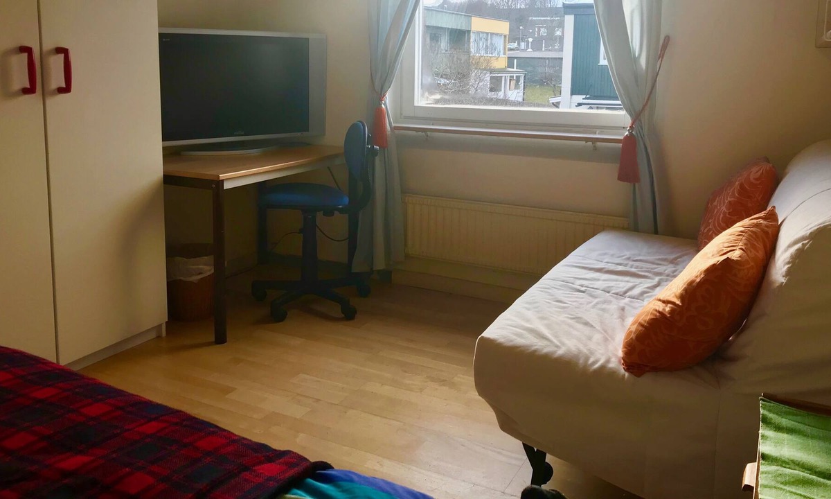 Norsborg House | Townhouse in nice neighborhood, close to city