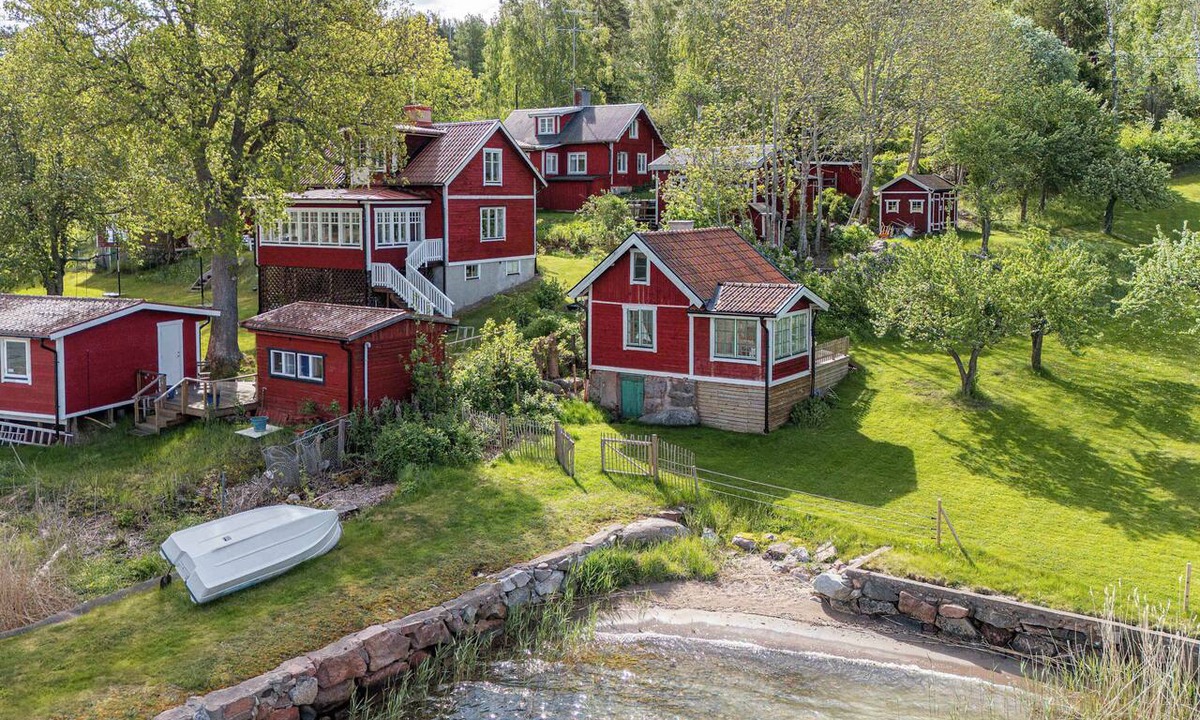 Laggarsvik House | Traditional Archipelago House, Waterfront, Sauna