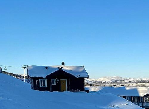 Kamben House | Traditional Cabin With Annex In The Mountains