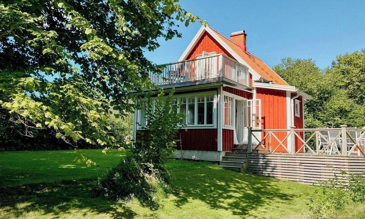 Dio House | Traditional cottage near Linné's Råshult