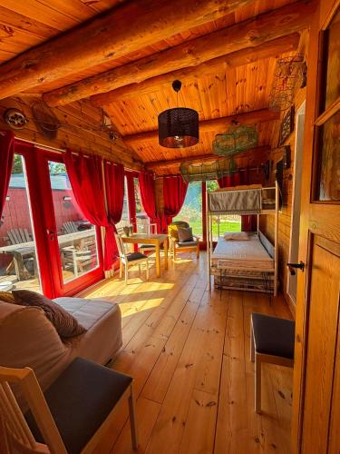 Undenas House | Tranan'