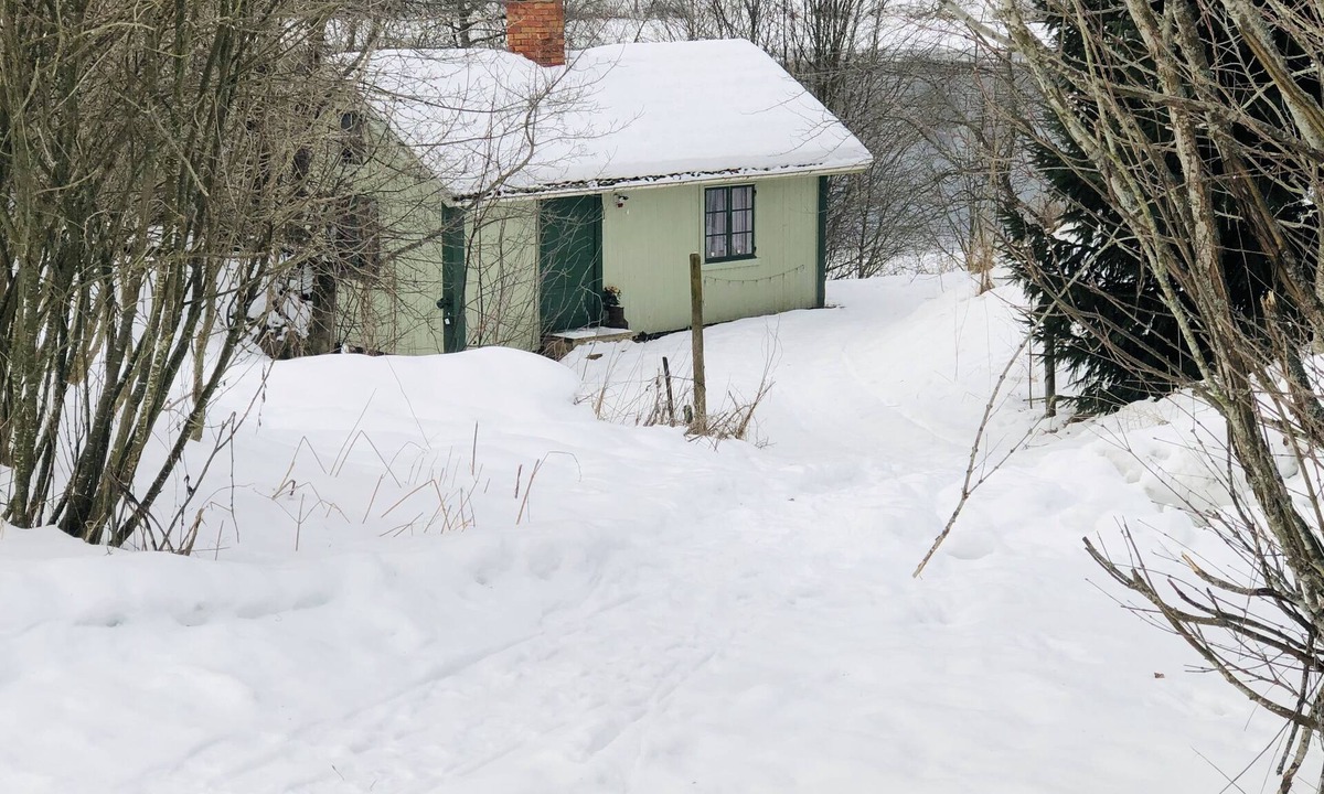 Avesta Cottage | Tranquil Lakeside Cottage Retreat