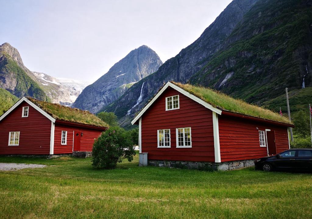 Jostedal House | Trollbu Aabrekk gard