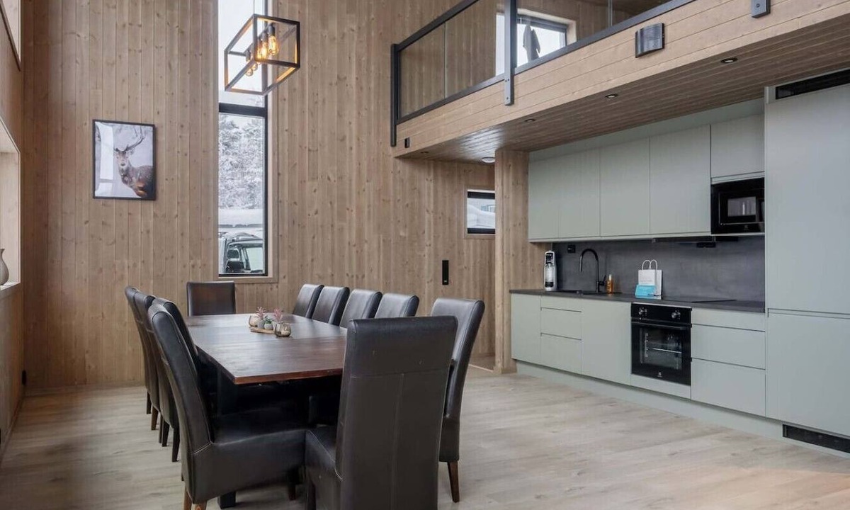 Trysil Apartment | Trysil Ski-in/out Apt, Hot Tub, 4 BR
