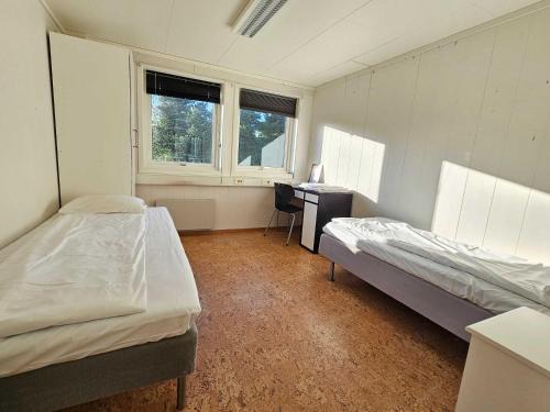 Vennesla Hostel | Twin room 208 - near Kristiansand