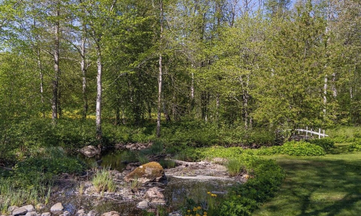 Axvall House | Unique 3 bedroom country idyll with stunning surroundings