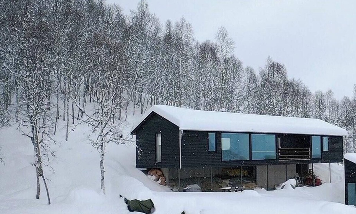 Sogndal House | Unique, modern cabin with a stunning view