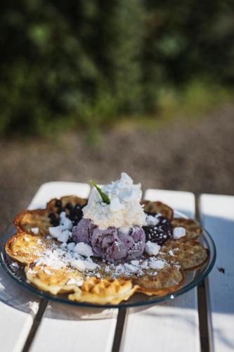 Dannas Bed & Breakfast | Våffelcafé Bed & Breakfast