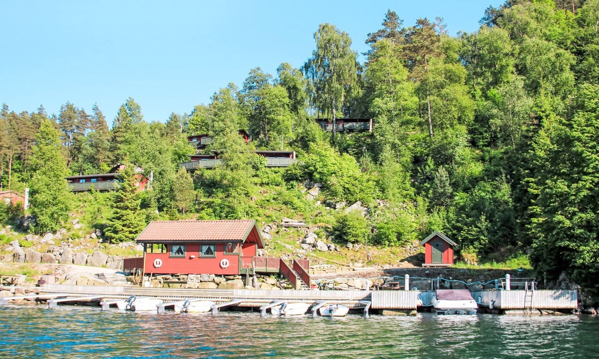 Lyngdal House | Vacation home Holmen by Interhome