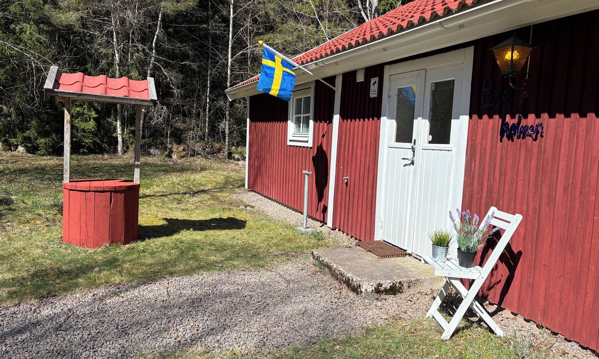 Lessebo Municipality House | Vacation Home in Småland - Peace and Nature in a Traditional Swedish Cottage