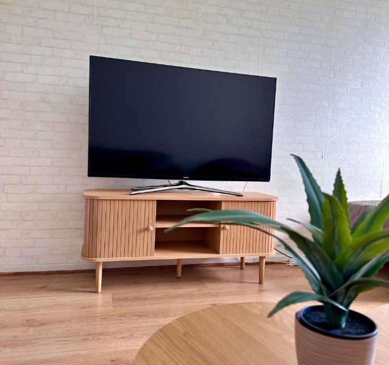 Seinajoki Apartment | Valoisa läpitalon yksiö keskustassa, ilmainen parkkipaikka