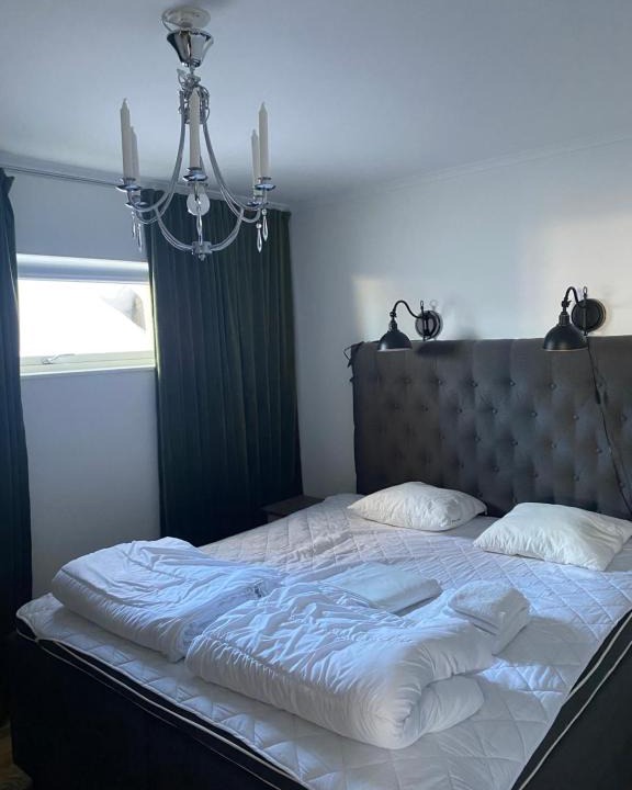 Stoten Apartment | VARIJLYAN