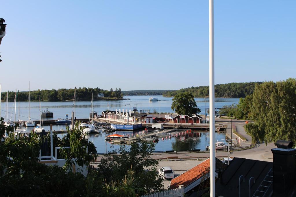 Vaxholm House | Vaxholm Seaview Cottage