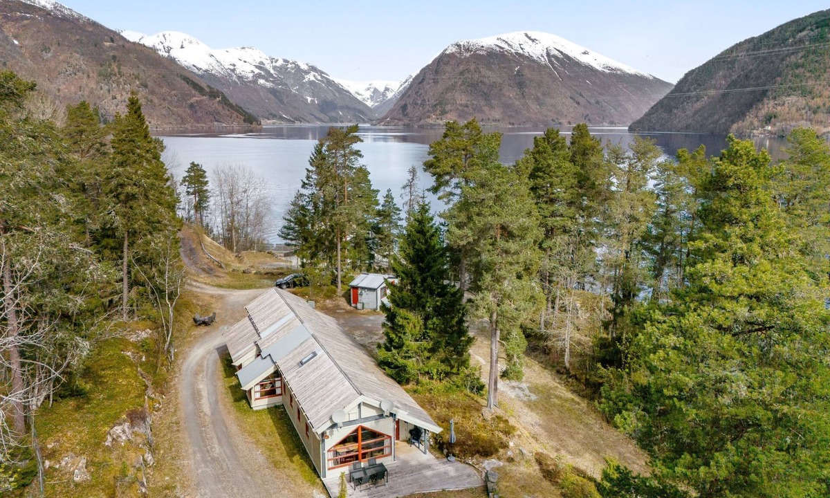 Balestrand House | Veganeset II by Interhome