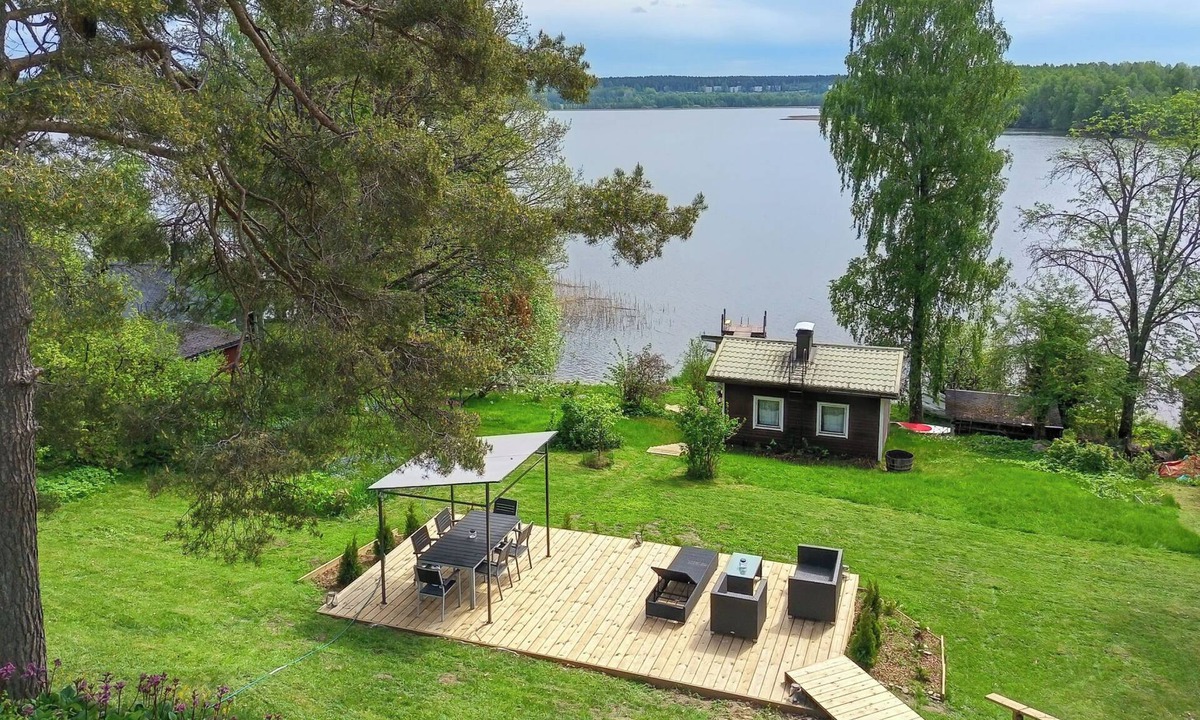 Lohja House | Villa aurinkorinne by Interhome