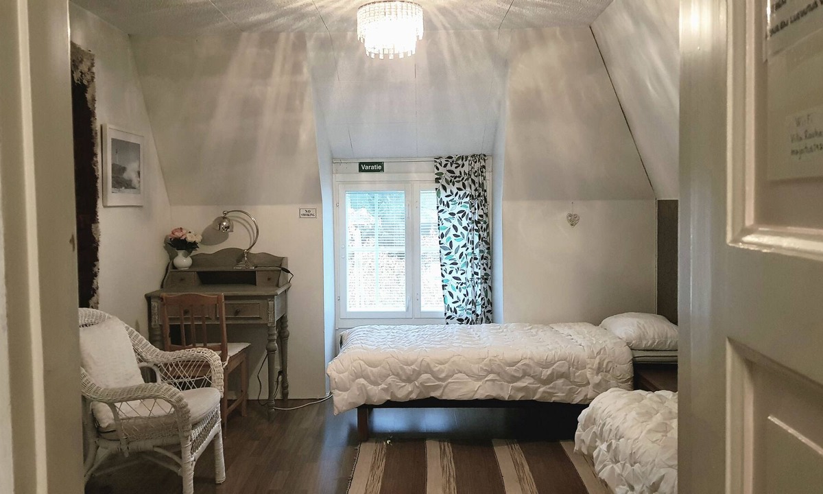 Hameenkyro Bed & Breakfast | Villa Rauhasalo