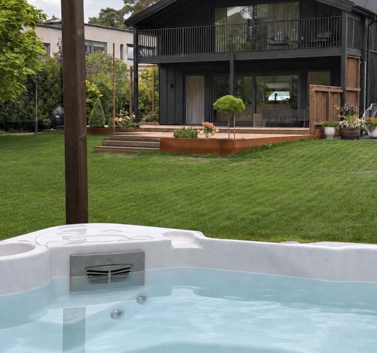 Halmstad Villa | Villa Strandvik - Luxury Seaside Villa with Private Hot Tub
