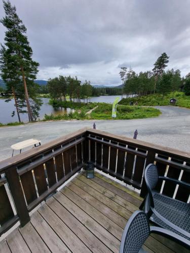 Kviteseid Apartment | Vrådal Golf, Mountain and Water Views
