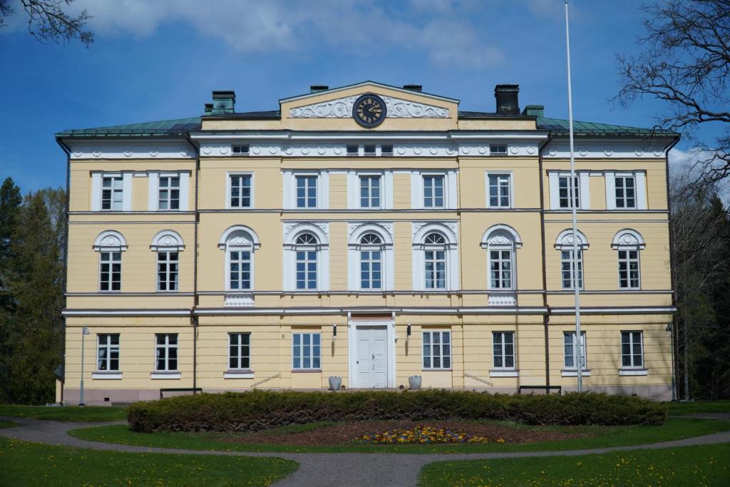 Eurajoki Hotel | Vuojoen kartano Vierastalo