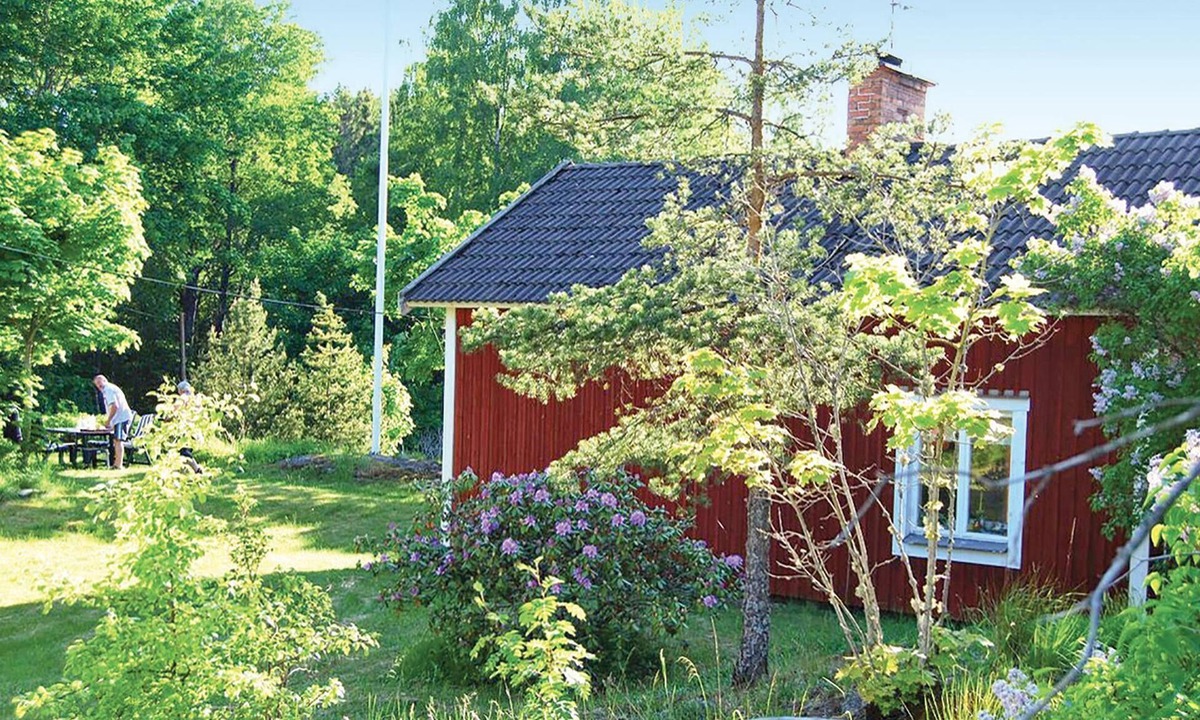 Nashulta House | Welcome to this peacefully situated farmhouse, which is now a vacation home.