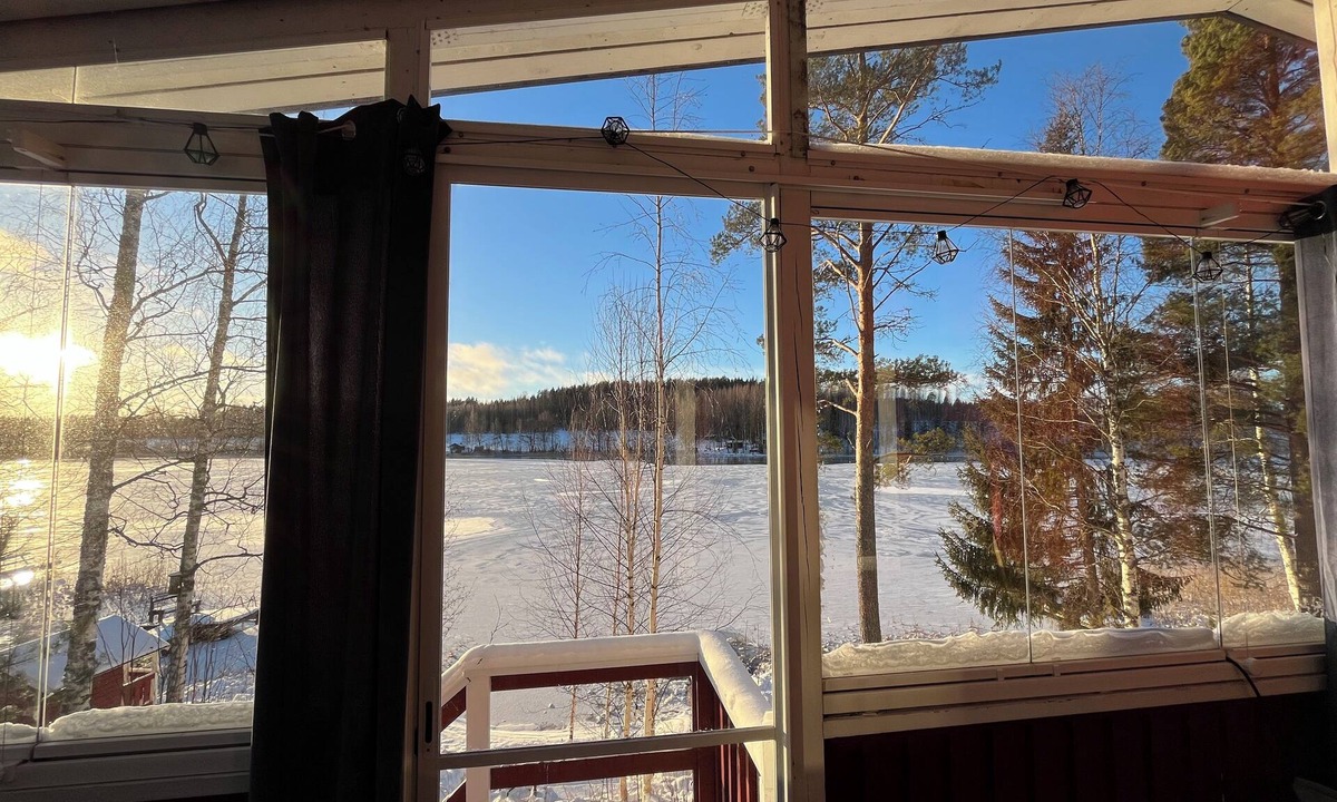 Aijala Cottage | Welcoming 2-bedroom semi-detached cottage by the lake in Central Finland
