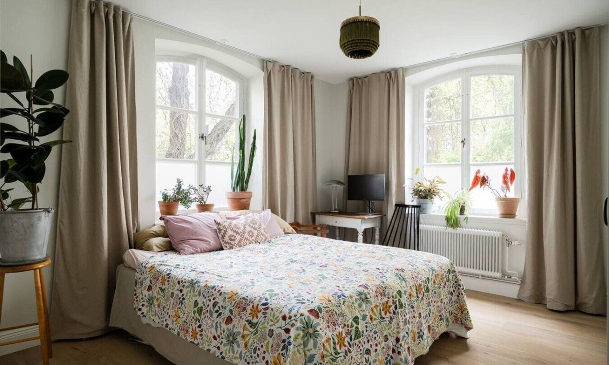 Liljeholmen - Hagersten Apartment | Well-Located Hägersten Apartment Near Metro