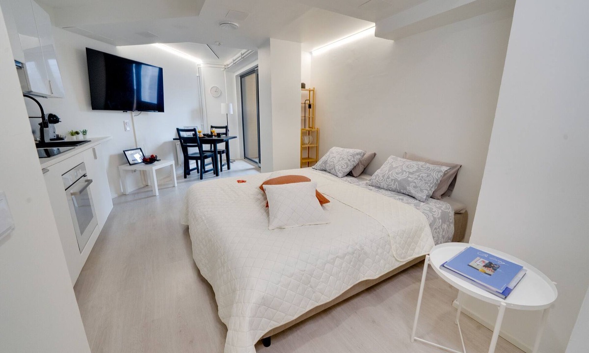 Tampere Apartment | Wonderful one room apartment with balcony in city center.